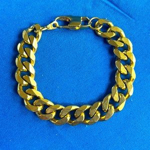 Men’s Gold Toned Chain Bracelet